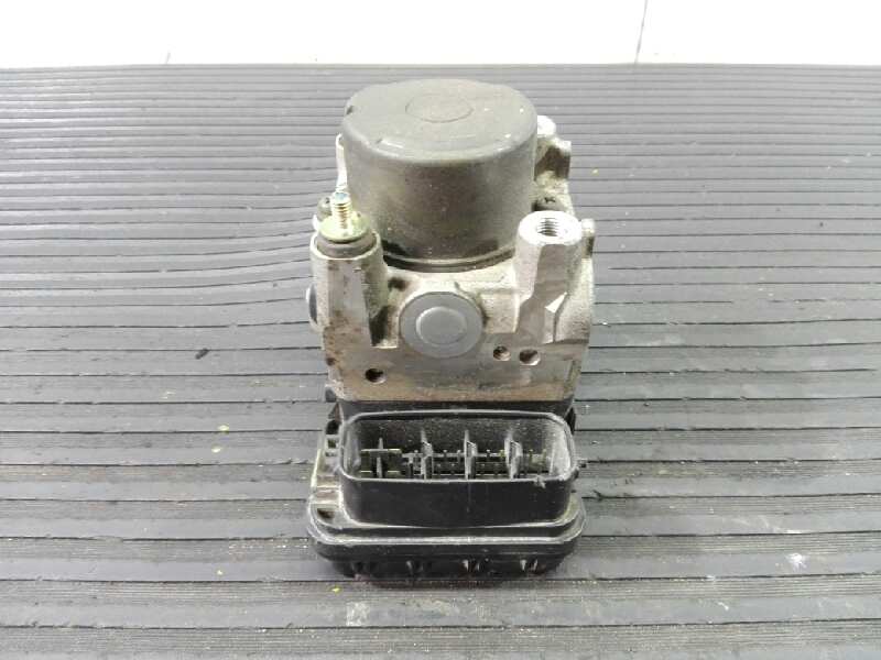 TOYOTA RAV4 2 generation (XA20) (2000-2006) ABS Pump 1338000020, 4451042080, P3-A8-29-3 18465515