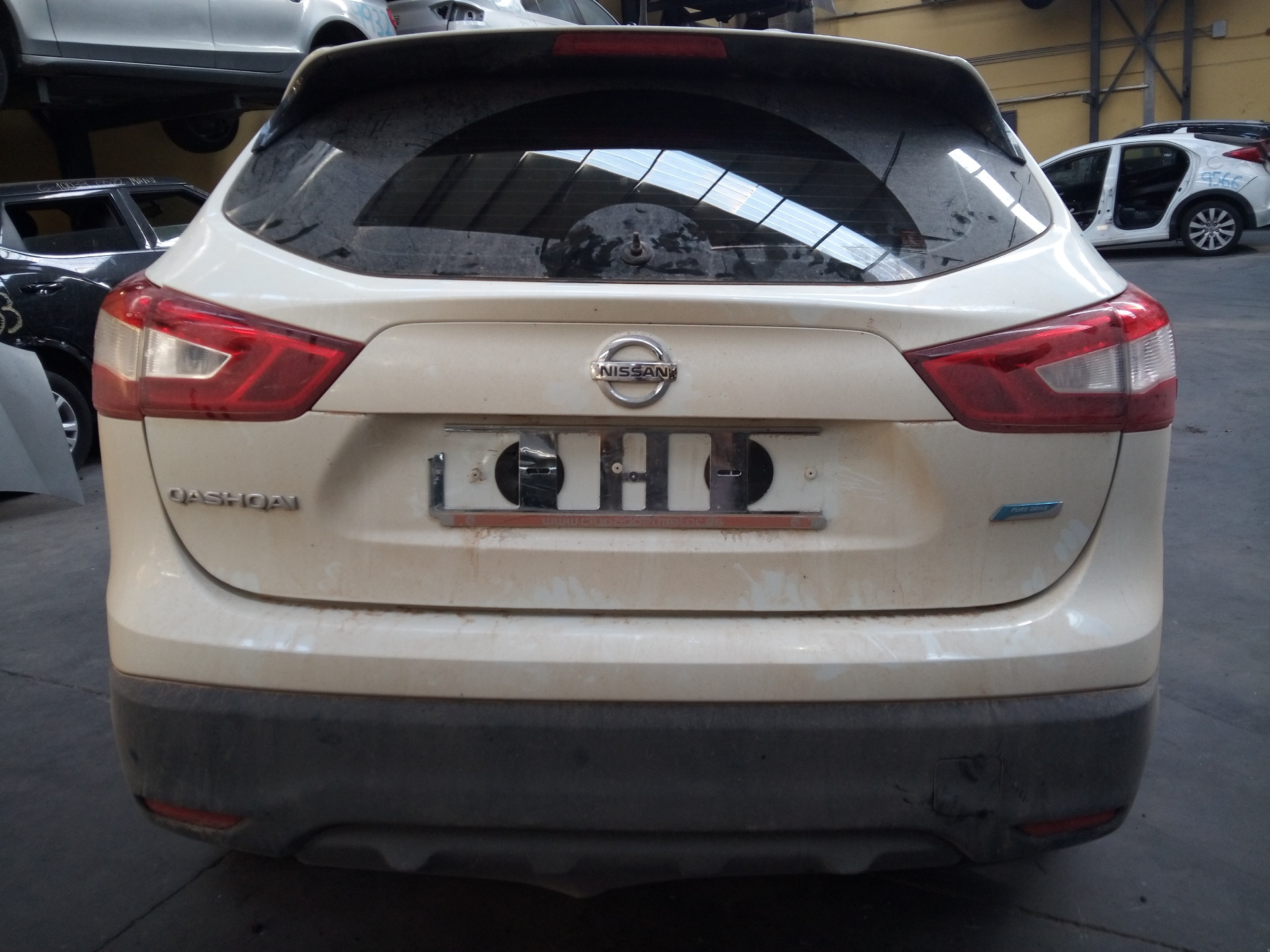 NISSAN Qashqai 2 generation (2013-2023) Кнопка стеклоподъемника передней левой двери E3-B4-22-1 21796676