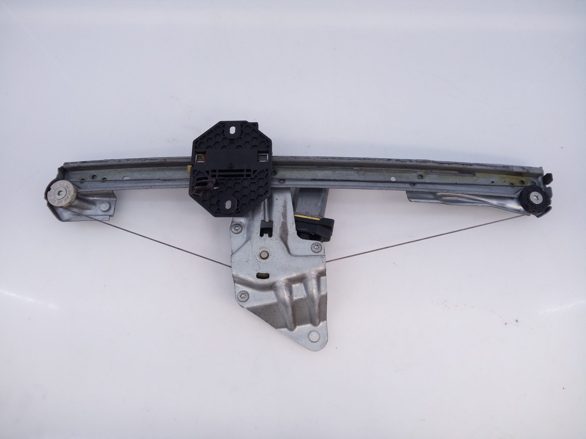 DACIA Duster 1 generation (2010-2017) Front Right Door Window Regulator M13616C00,E1-A1-24-2 24105309