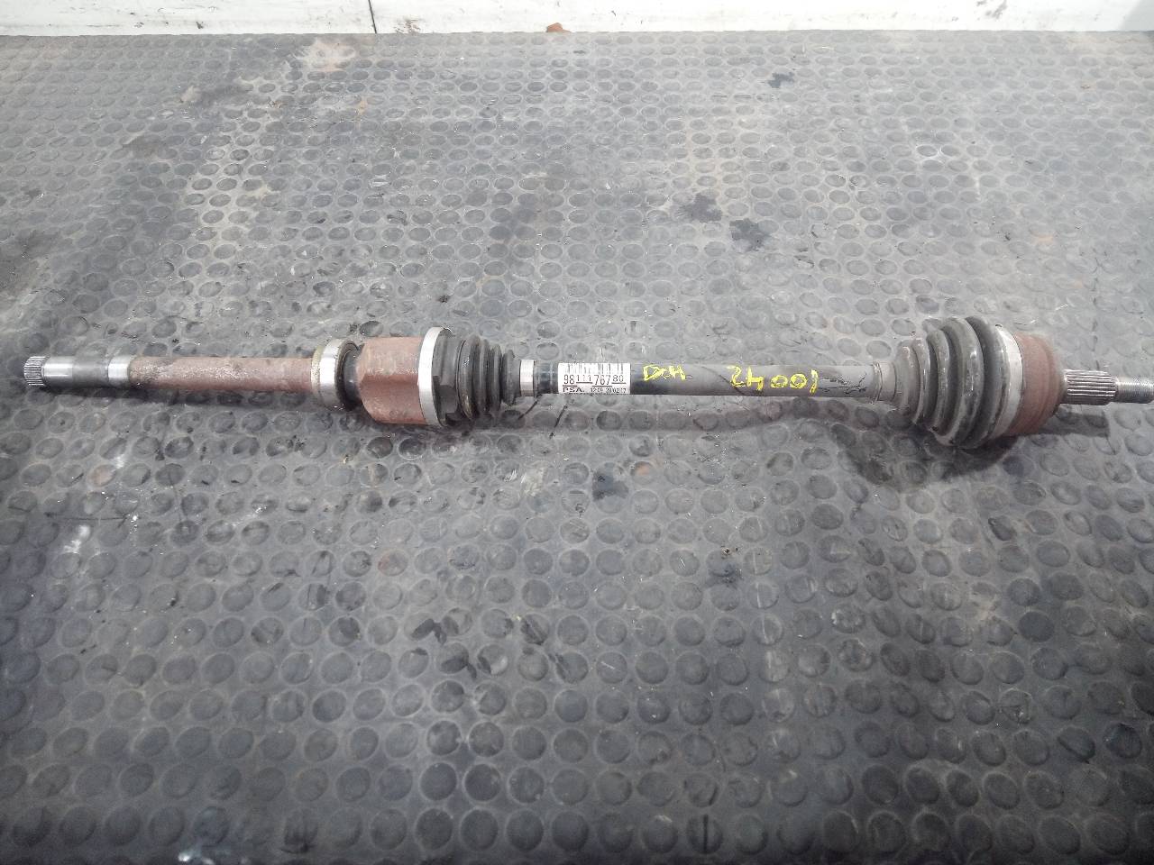 PEUGEOT 3008 2 generation (2017-2023) Front Right Driveshaft 9811176780, P1-A6-11 24045107