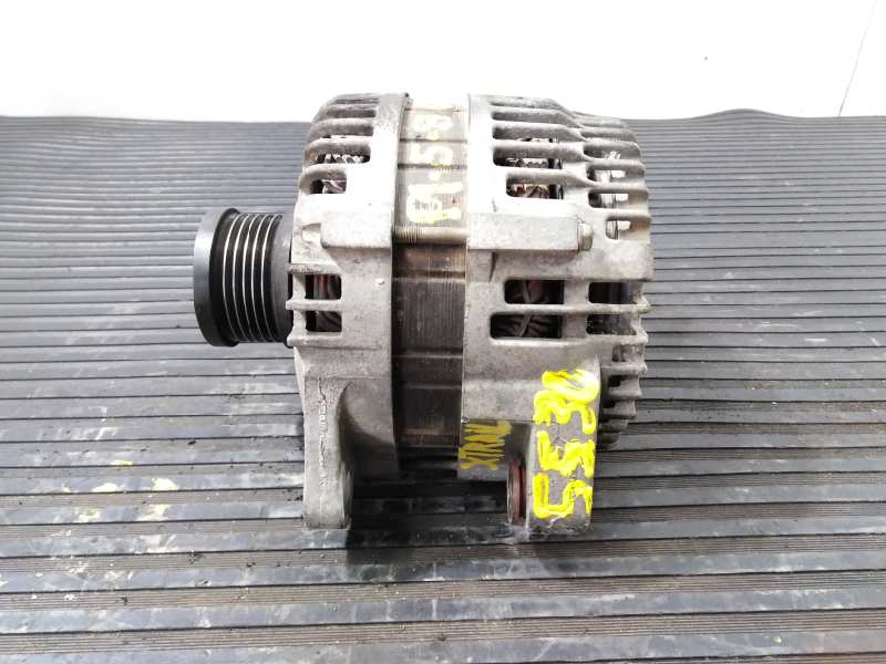 NISSAN X-Trail T30 (2001-2007) Alternator 23100AU400, P3-B5-27-3 18418106