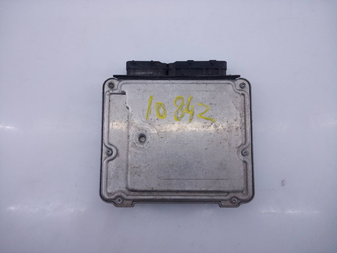 TOYOTA Yaris 2 generation (2005-2012) Engine Control Unit ECU 896610D450,E3-B2-40-1 20964234