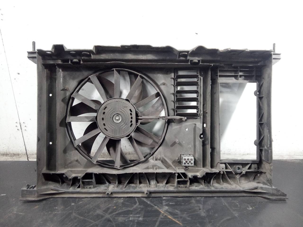 CITROËN C4 Picasso 1 generation (2006-2013) Diffuser Fan 9658508980, P2-A7-8 18793338