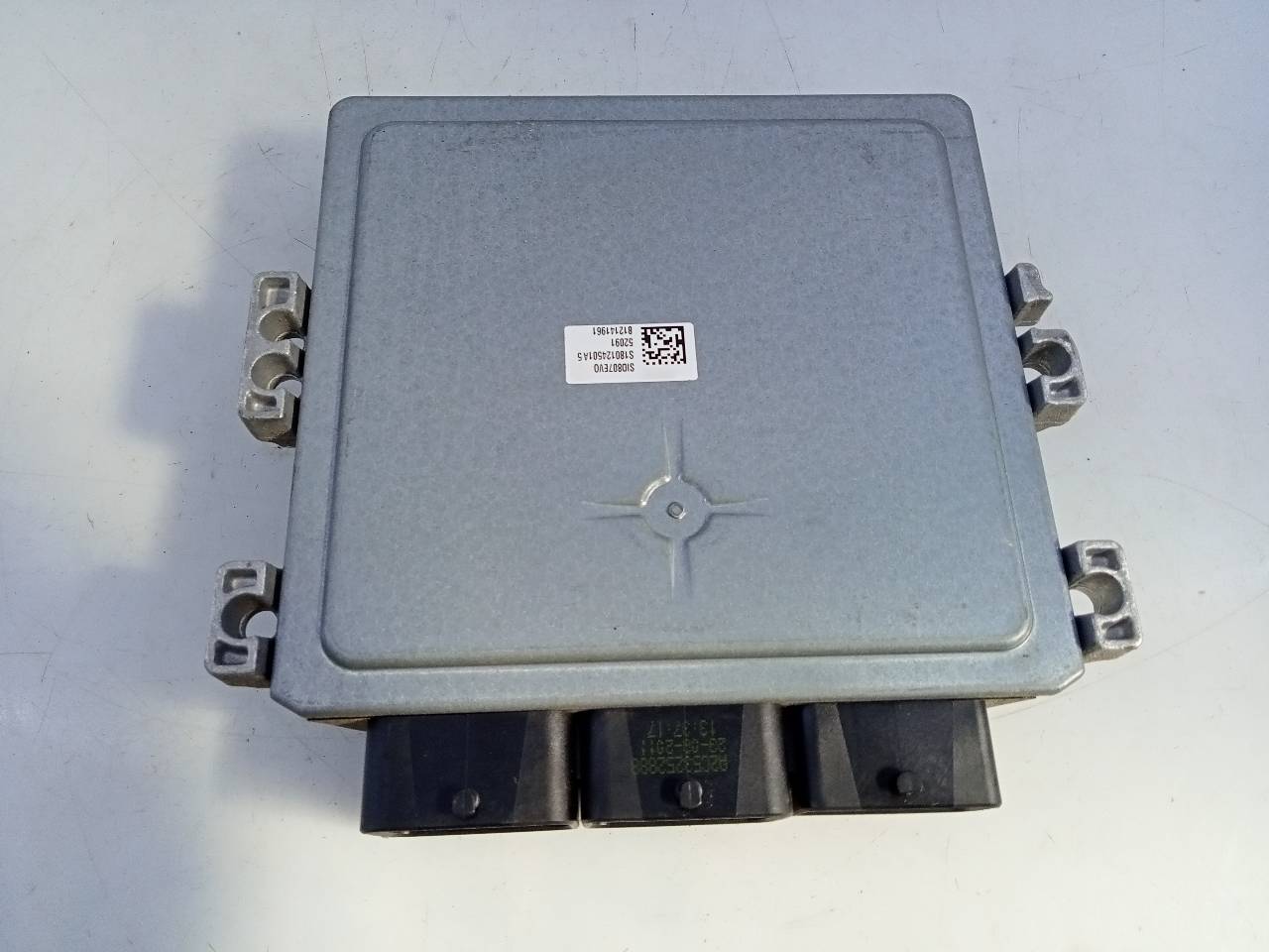 PEUGEOT 3008 1 generation (2010-2016) Motorkontrolenhed ECU 9678628780,E3-B2-25-3 23300635