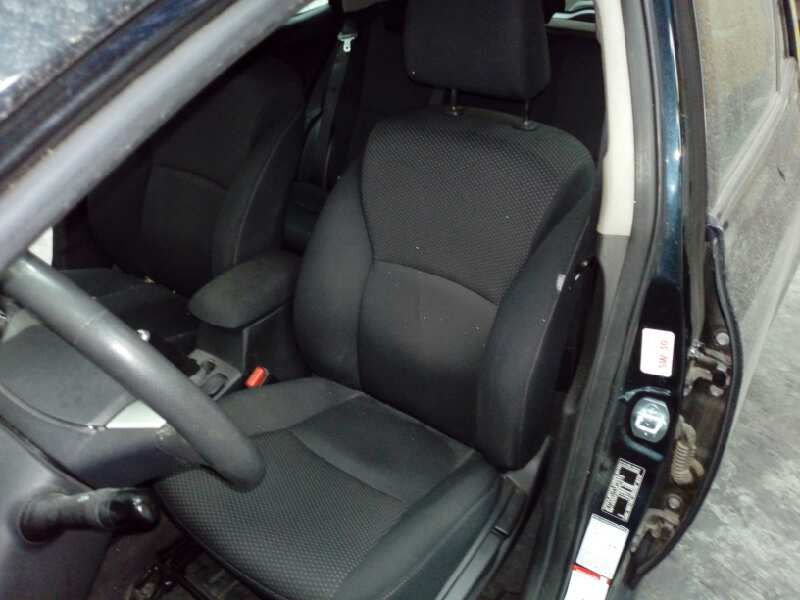 TOYOTA Auris 2 generation (2012-2015) Främre vänstra dörrlås 6904042241, E2-B4-30-1 18449240