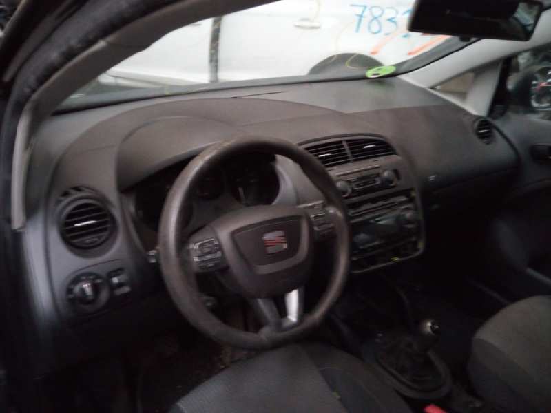 SEAT Altea 1 generation (2004-2013) Priekinis kairys pusašis 1KJ407271JA, P1-B6-38 24485584