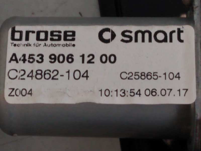 SMART Fortwo 3 generation (2014-2023) Jobb első ajtó ablakemelője A4539061200,C24862104,E1-A2-52-1 18483643