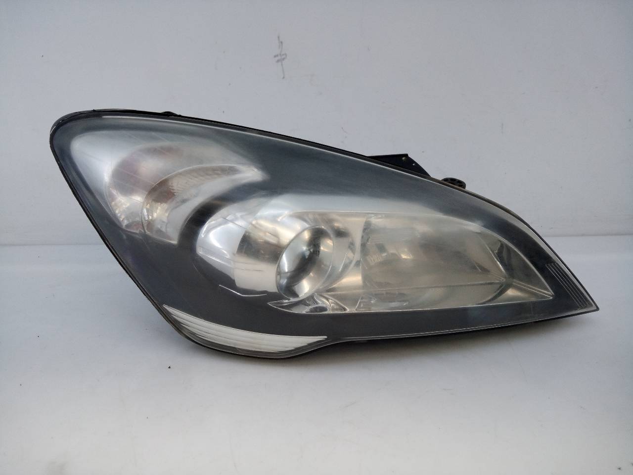 KIA Cee'd 1 generation (2007-2012) Front Right Headlight E2-B5-43-2 21457470