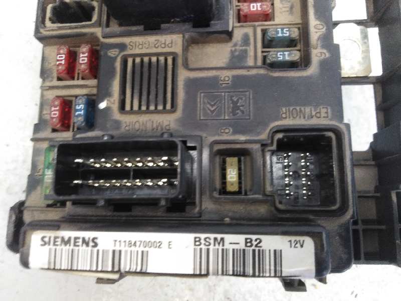 CHEVROLET Partner 2 generation (2008-2023) Fuse Box 9643498980, T118470002, E3-B2-29-1 20990316