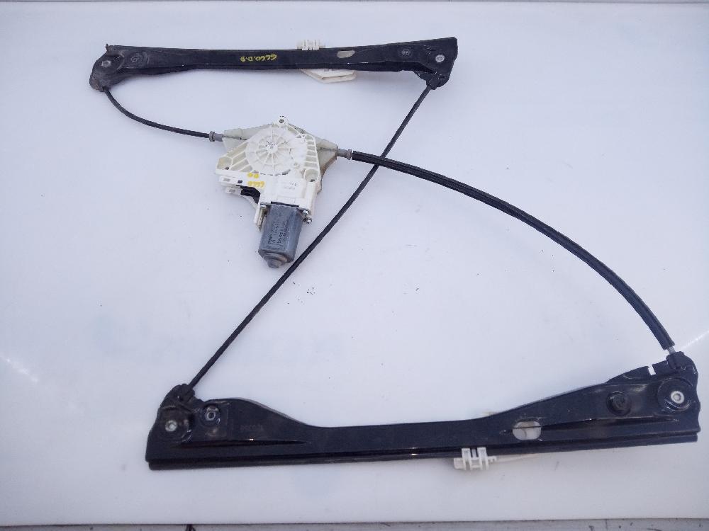 Alzacristalli anteriore destro CFFB 8K0959802A Skoda Superb iii station wagon (3v5) 2008-2015 140 CV