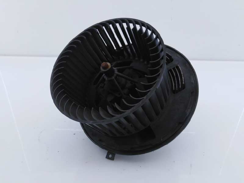 BMW 1 Series E81/E82/E87/E88 (2004-2013) Salono pečiuko varikliukas 985465S09, E3-A2-26-2 18664546