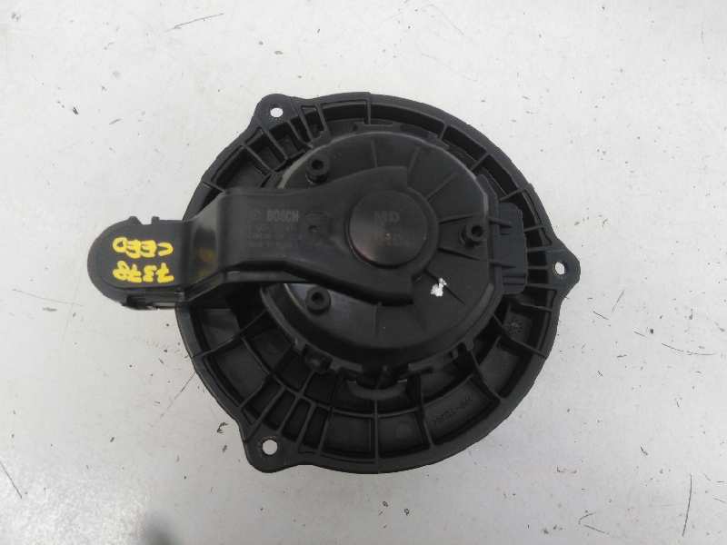 KIA Cee'd 2 generation (2012-2018) Heater Blower Fan F00S3B2474, E3-A3-24-4 18599544