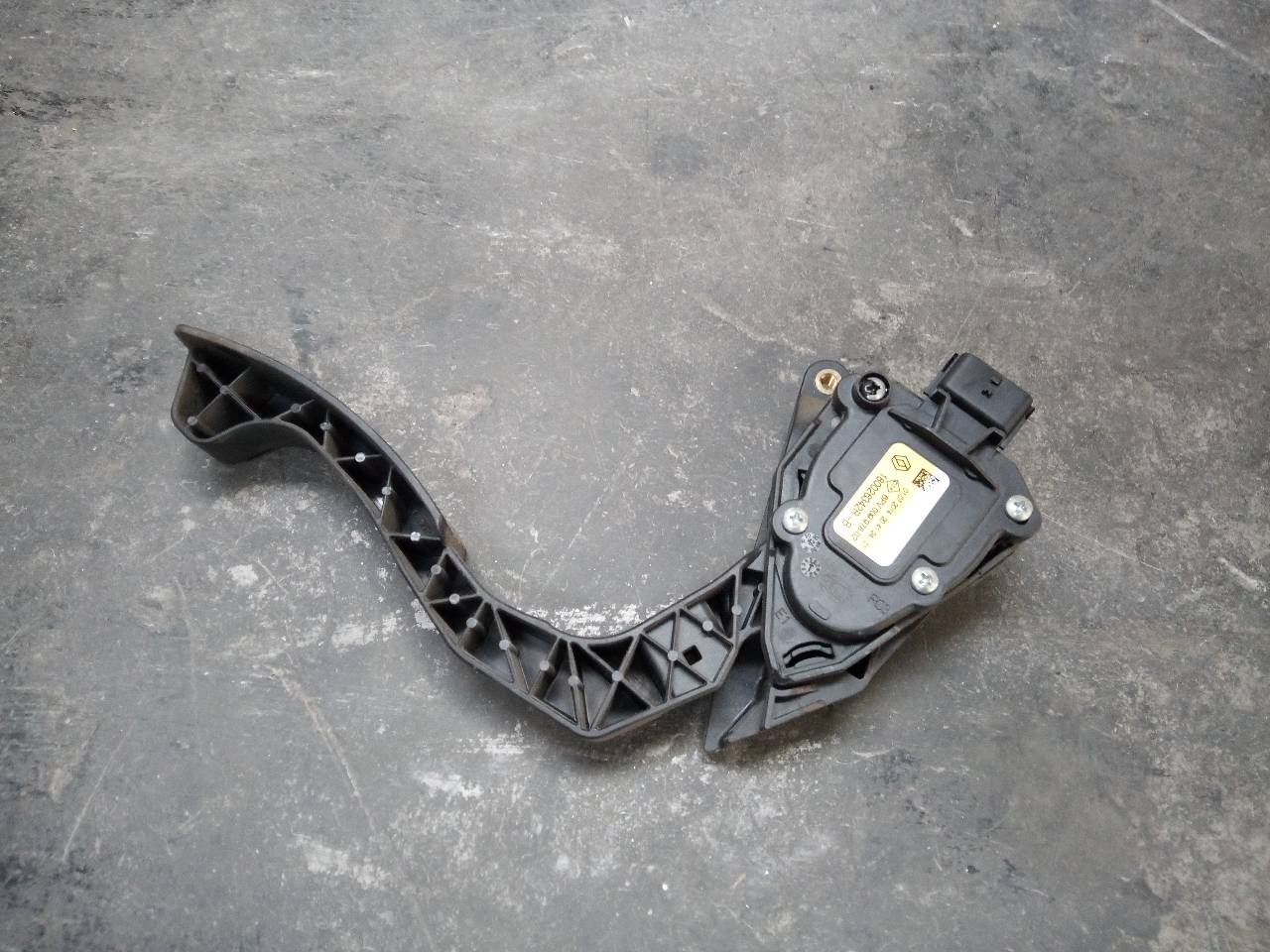 DACIA Logan 2 generation (2013-2020) Throttle Pedal 180026342R, 6PV00997802 26269352