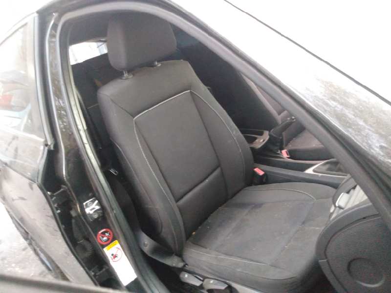 BMW 1 Series E81/E82/E87/E88 (2004-2013) Alte unități de control 8ES00947920,E3-A2-28-1 18500344