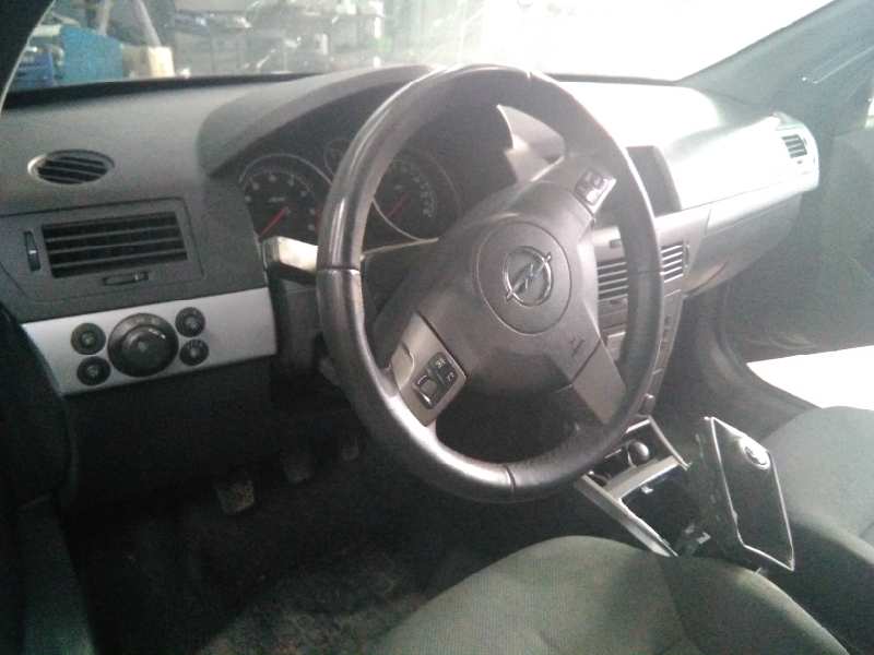 MG Astra J (2009-2020) Speedometer 13225986,E3-A5-17-1 18411425