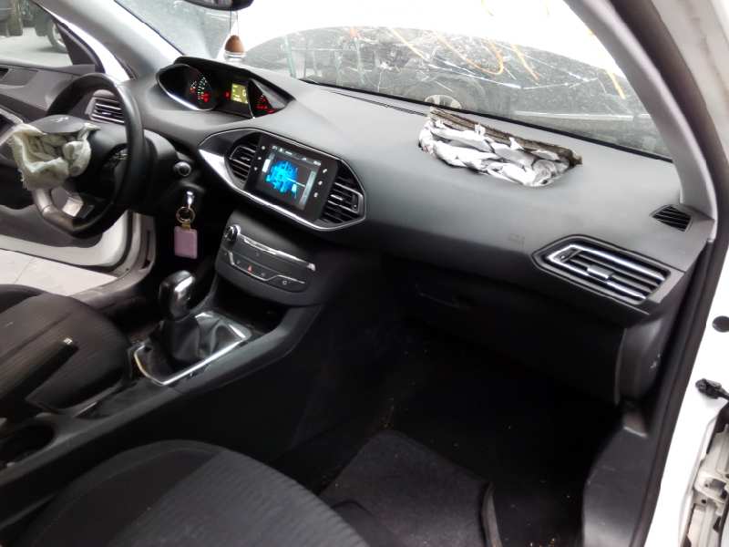 PEUGEOT 308 T9 (2013-2021) Music Player Without GPS 9811486280, 9809335680, E3-B2-34-1 18393590