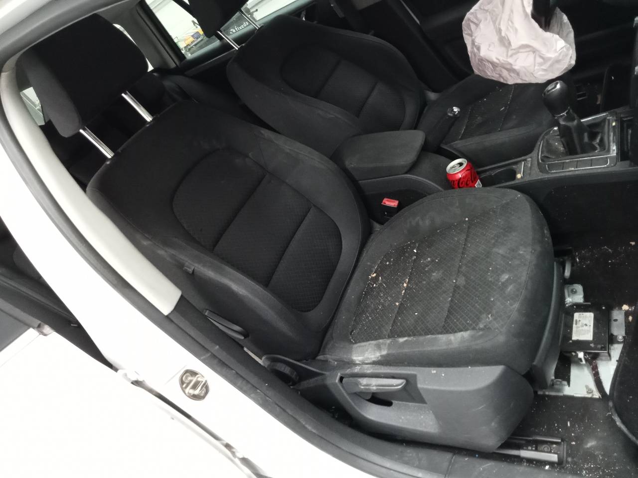 SKODA Yeti 1 generation (2009-2018) Aizmugurējā bagāžnieka slēdzene E1-A5-44-1 21827669