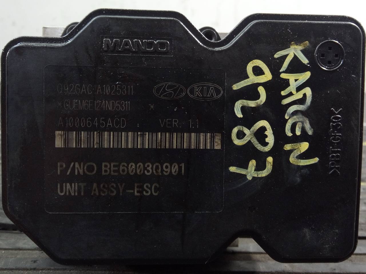 KIA Carens 3 generation (RP) (2013-2019) ABS Pump 58910A4610, 092GACA1025311, P3-A8-3-5 18741909