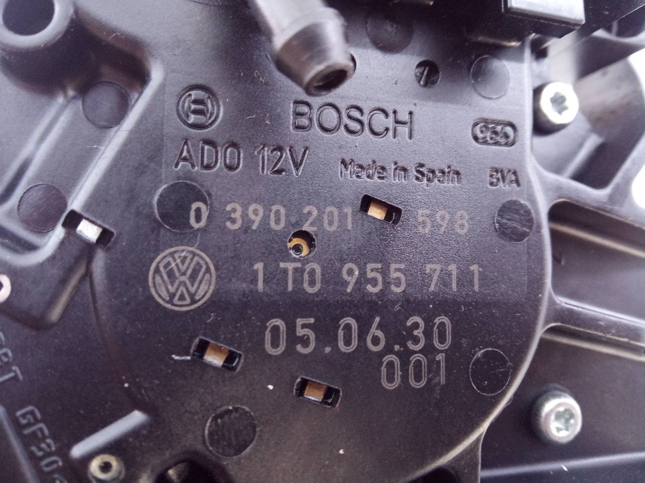 VOLKSWAGEN Touran 1 generation (2003-2015) Моторчик заднего стеклоочистителя 1T0955711, 0390201598, E1-B6-44-2 20963889