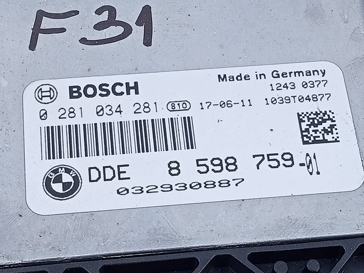 BMW 3 Series F30/F31 (2011-2020) Engine Control Unit ECU 859875901, 0281034281, E3-A2-31-3 24095950