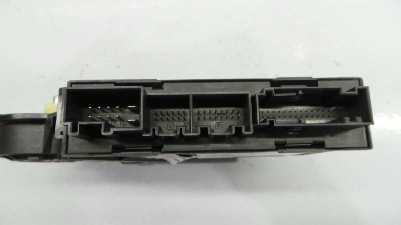 VOLKSWAGEN Touareg 1 generation (2002-2010) Rear Left Door Window Control Motor 7L0959795,E2-B6-7-2 18405013