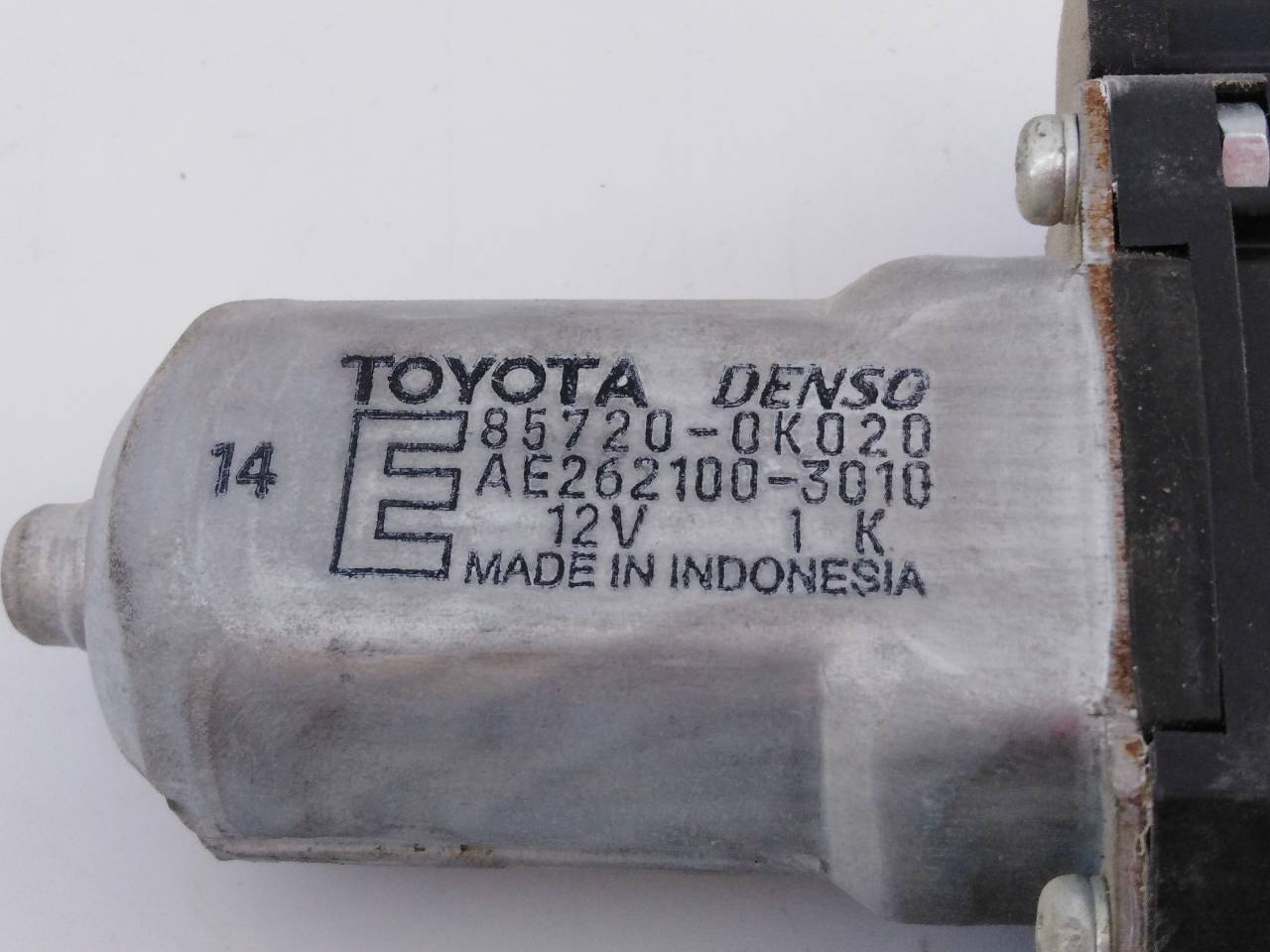 TOYOTA Hilux 7 generation (2005-2015) Galinių dešinių durų stiklo pakelėjas 857200K020, AE2621003010, E2-B4-10-2 24485890