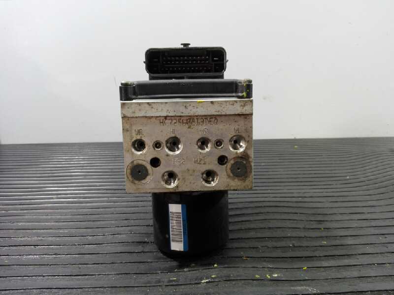 VOLKSWAGEN Passat B6 (2005-2010) Абс блок 3C0614109D,P3-A8-28-4 18378714