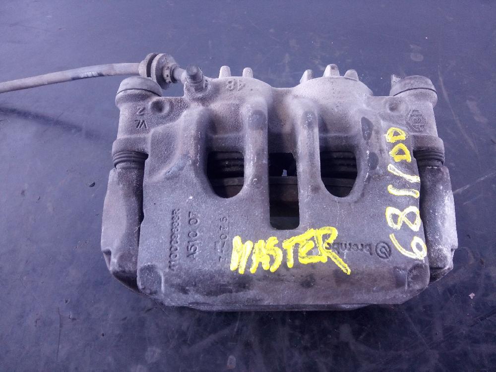 Pinza de freno delantera derecha M9TD8 410009888R de Renault Master iii furgón (fv) 2015-0 150 CV con 185897 km - pieza usada