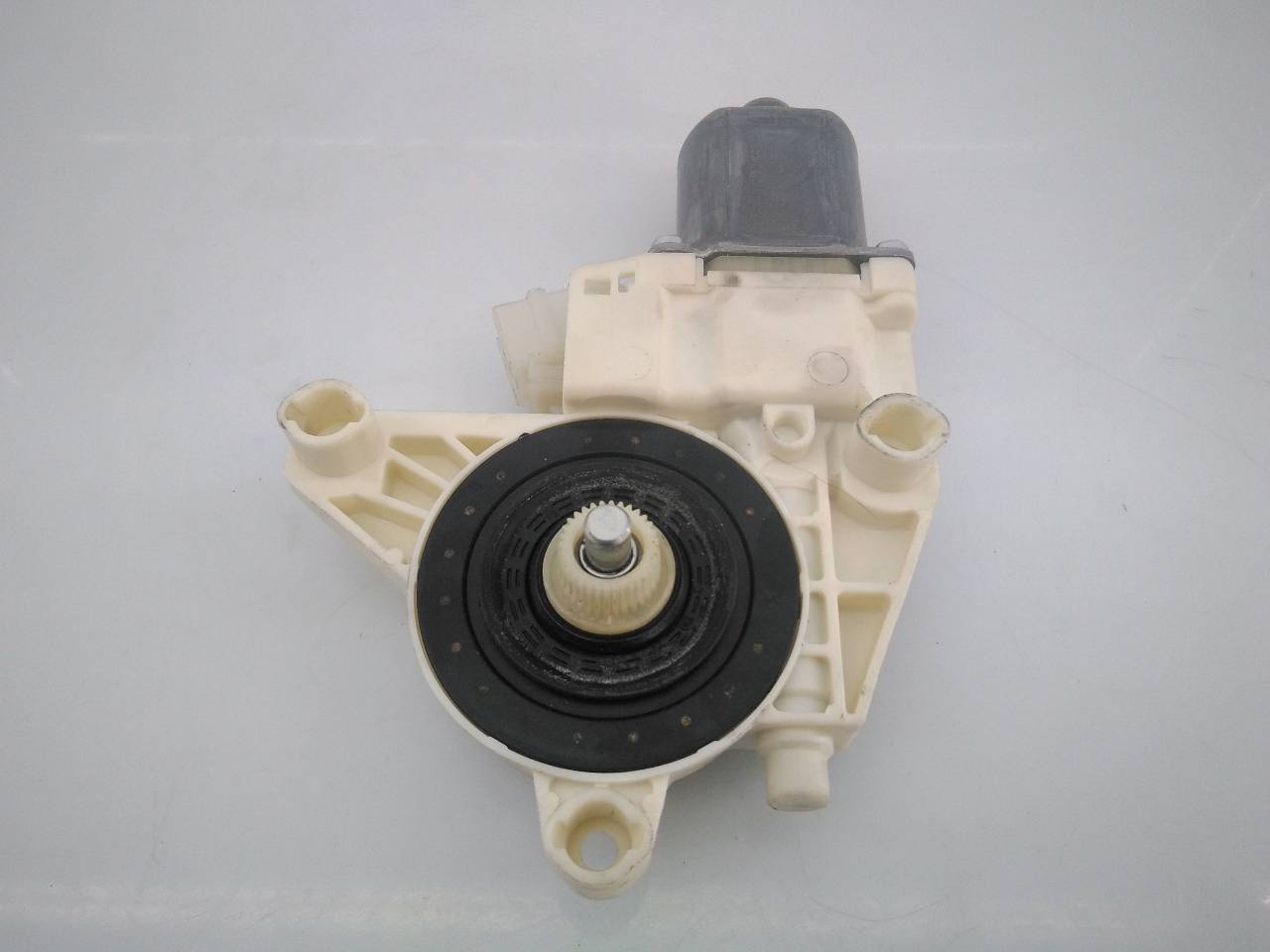 MERCEDES-BENZ C-Class W204/S204/C204 (2004-2015) Motor de control geam ușă  dreapta spate A2048200642, E1-A2-11-2 18702985