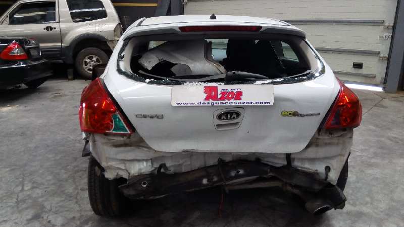 KIA Cee'd 1 generation (2007-2012) Andra interiördelar 957101H700, 937001H000 18375113