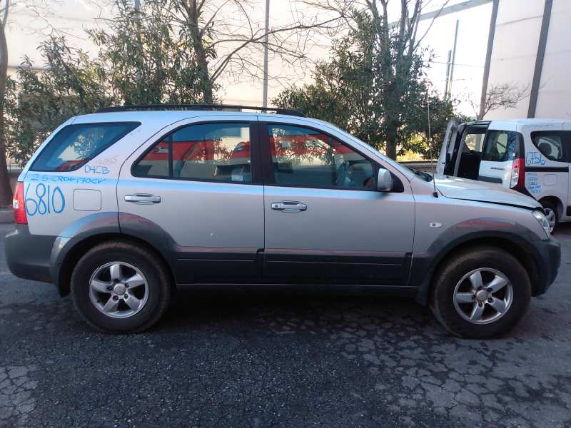 KIA Sorento 1 generation (2002-2011) Моторчик стеклоподъемника задней левой двери 834503E000, E2-B2-7-2 18523787