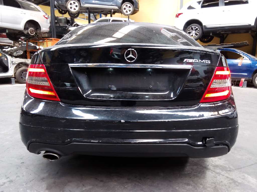 MERCEDES-BENZ C-Class W204/S204/C204 (2004-2015) Sebességváltó gomb A2042677524,E1-A2-52-1 18455748