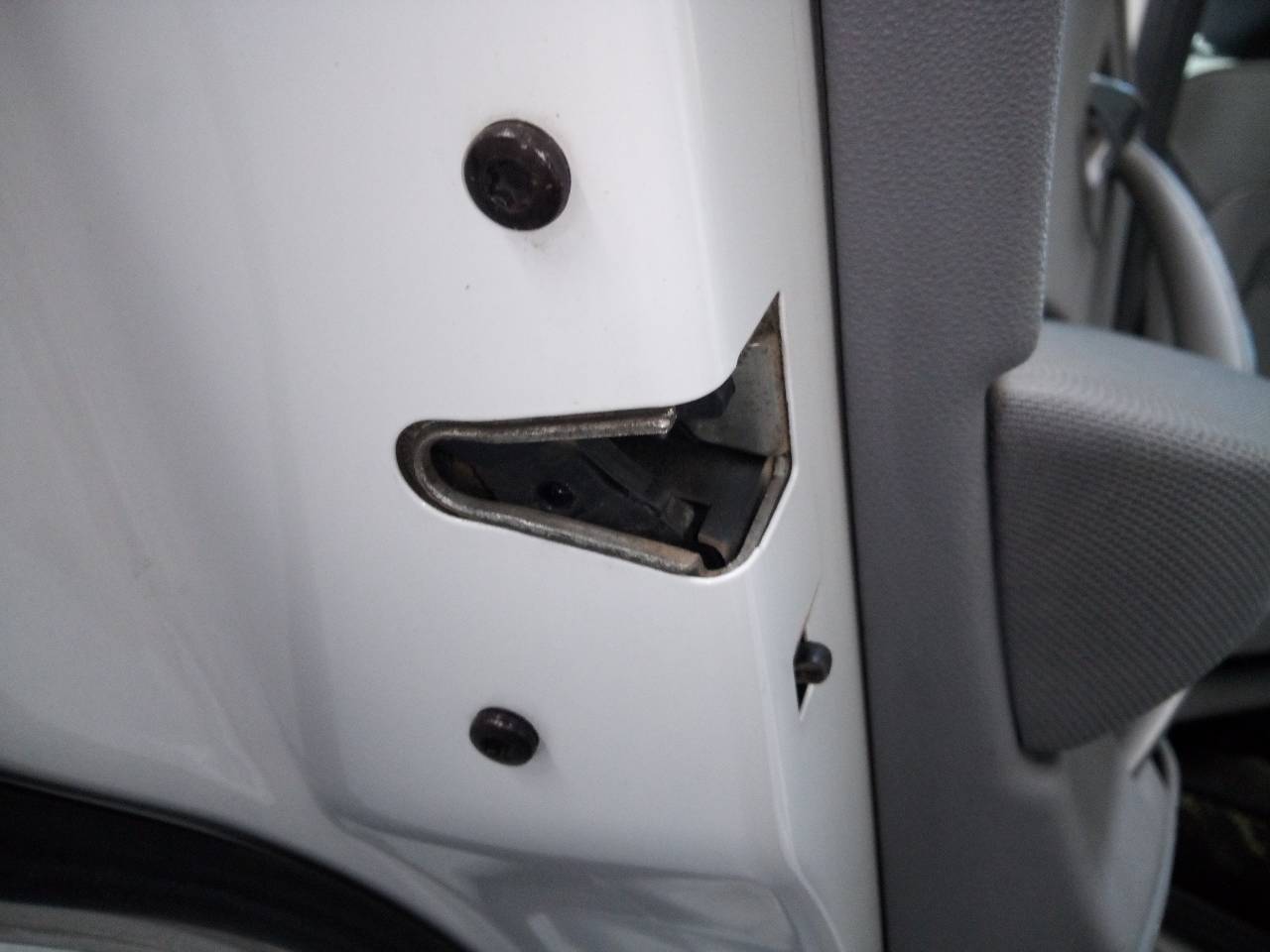 BMW X3 E83 (2003-2010) Rear Left Door Lock 24516320