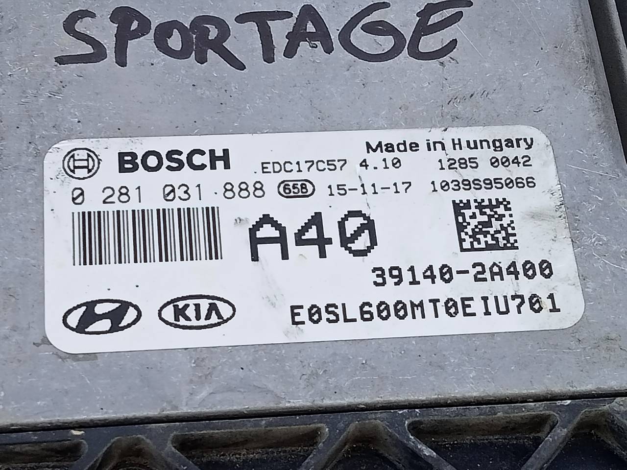 KIA Sportage 3 generation (2010-2015) Блок управления двигателем 391402A400, 0281031888, E3-A3-24-2 23299283