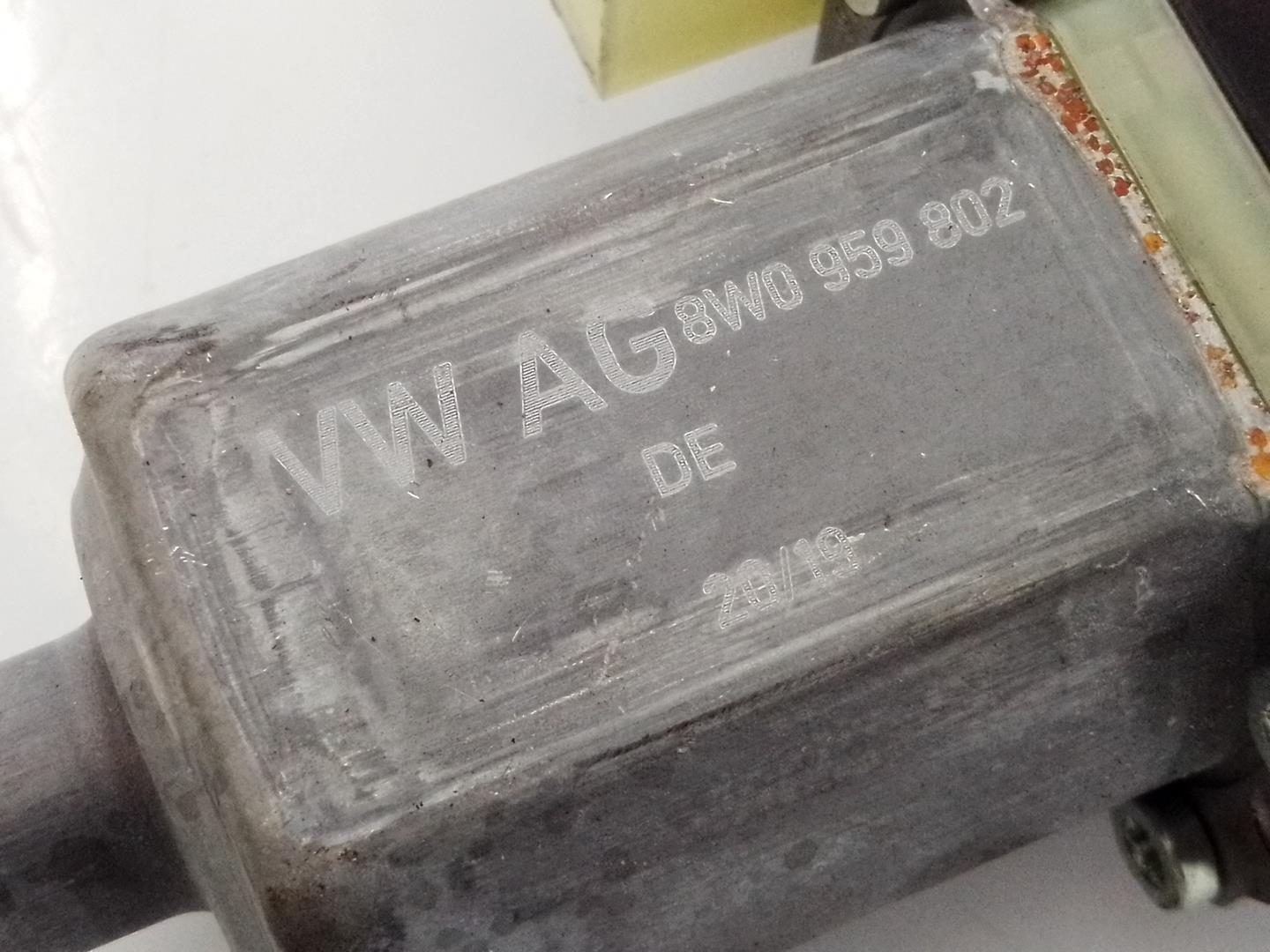 VOLKSWAGEN Crafter B9/8W (2015-2024) Front Left Door Window Regulator 8W0959802,0130822704,E1-B6-56-1 24041036