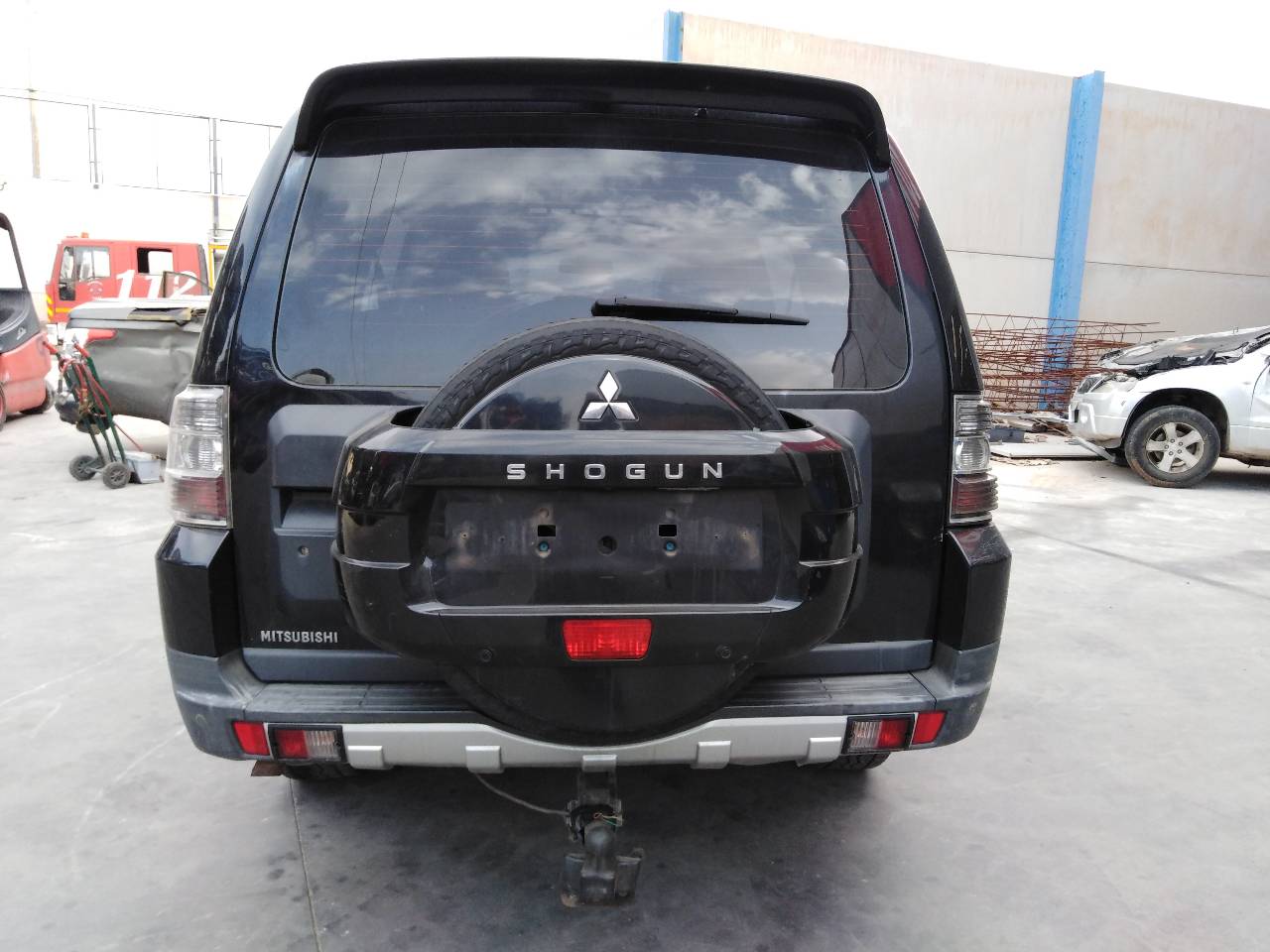 MITSUBISHI Pajero 4 generation (2006-2023) Левая противотуманка переднего бампера 89203951,E2-B4-54-2 20968420