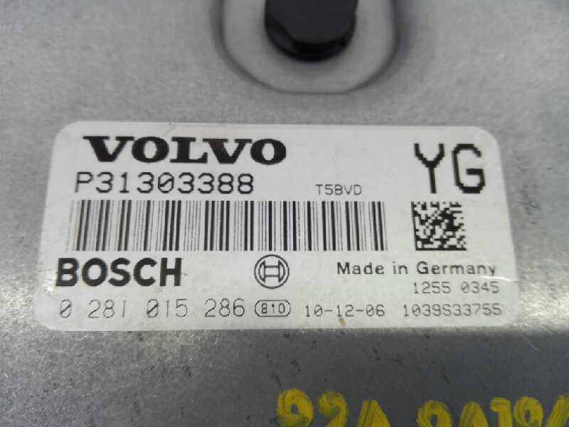 VOLVO V60 1 generation (2010-2020) Engine Control Unit ECU P31303388, 0281015286, E3-B5-43-3 18416669