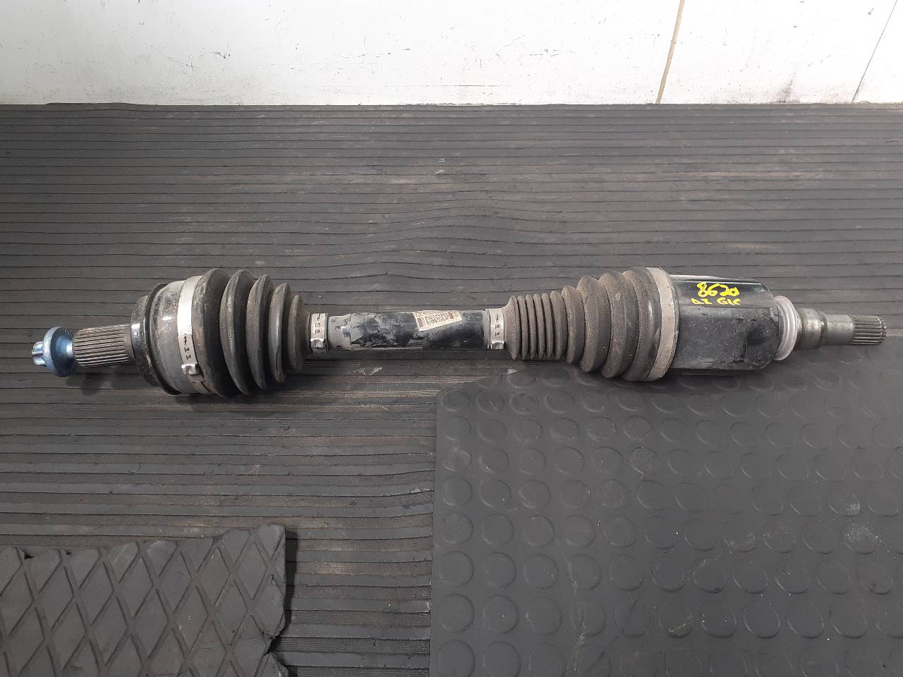 MERCEDES-BENZ GLC Coupe C253 (2016-2019) Front Left Driveshaft A2533305601, P1-B6-23 24021954