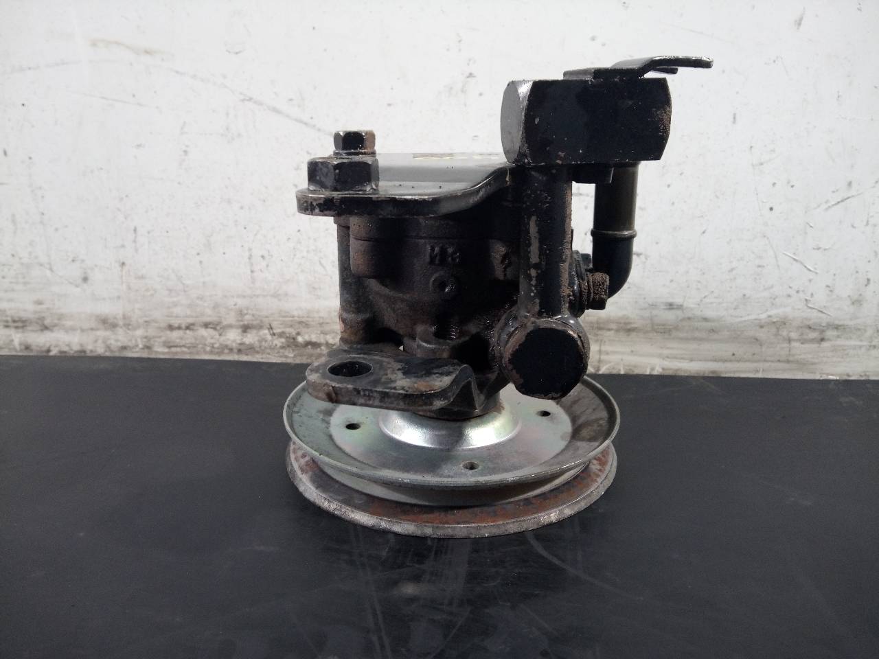 VOLVO Terrano 2 generation (1993-2006) Power Steering Pump P3-B4-7-4 20142310