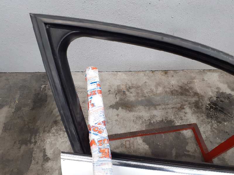 AUDI A6 C6/4F (2004-2011) Front Right Door 4F0831052F, E5-B3-4 18411314