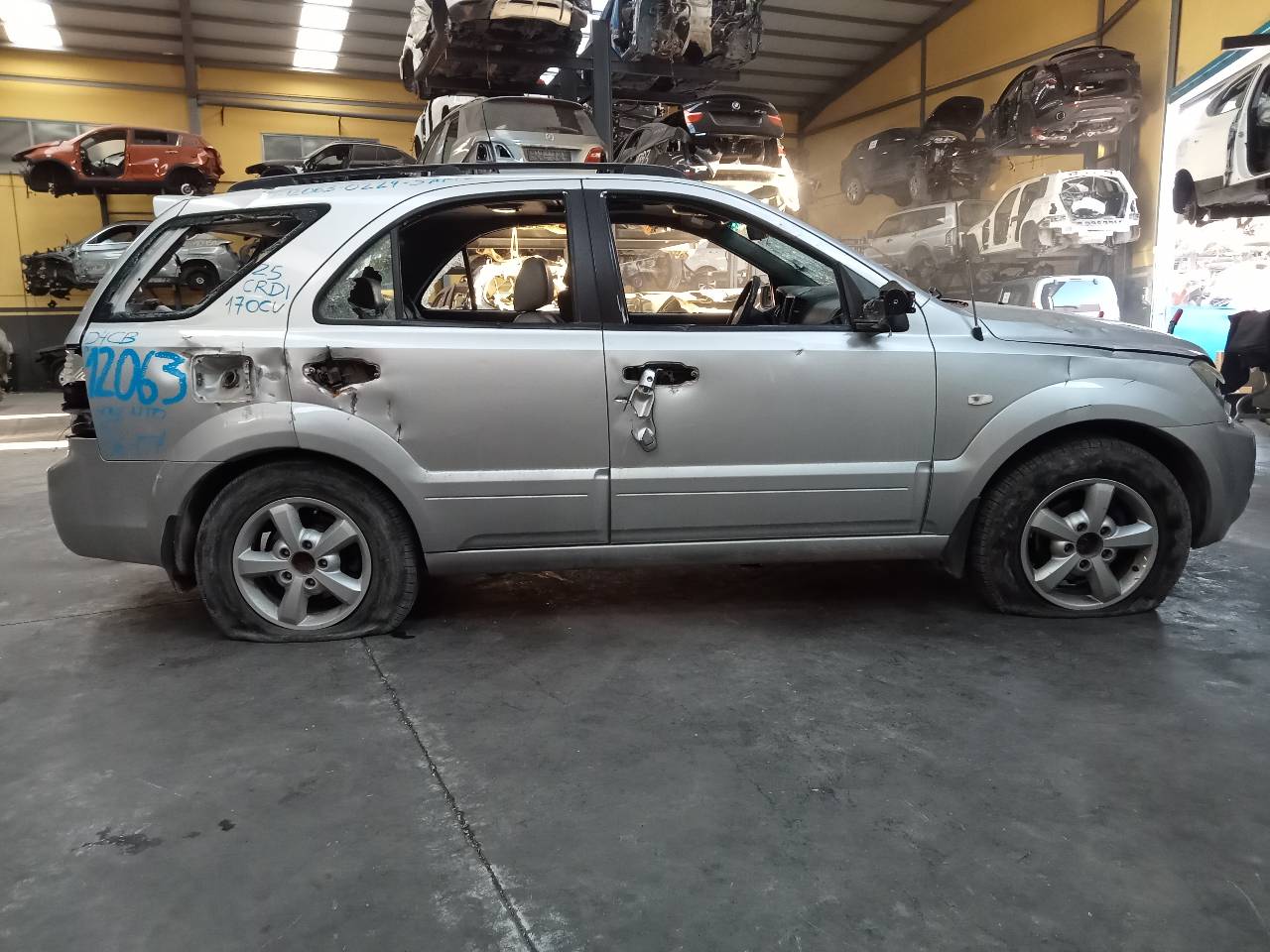 KIA Sorento 1 generation (2002-2011) Фонарь задней крышки 24102146