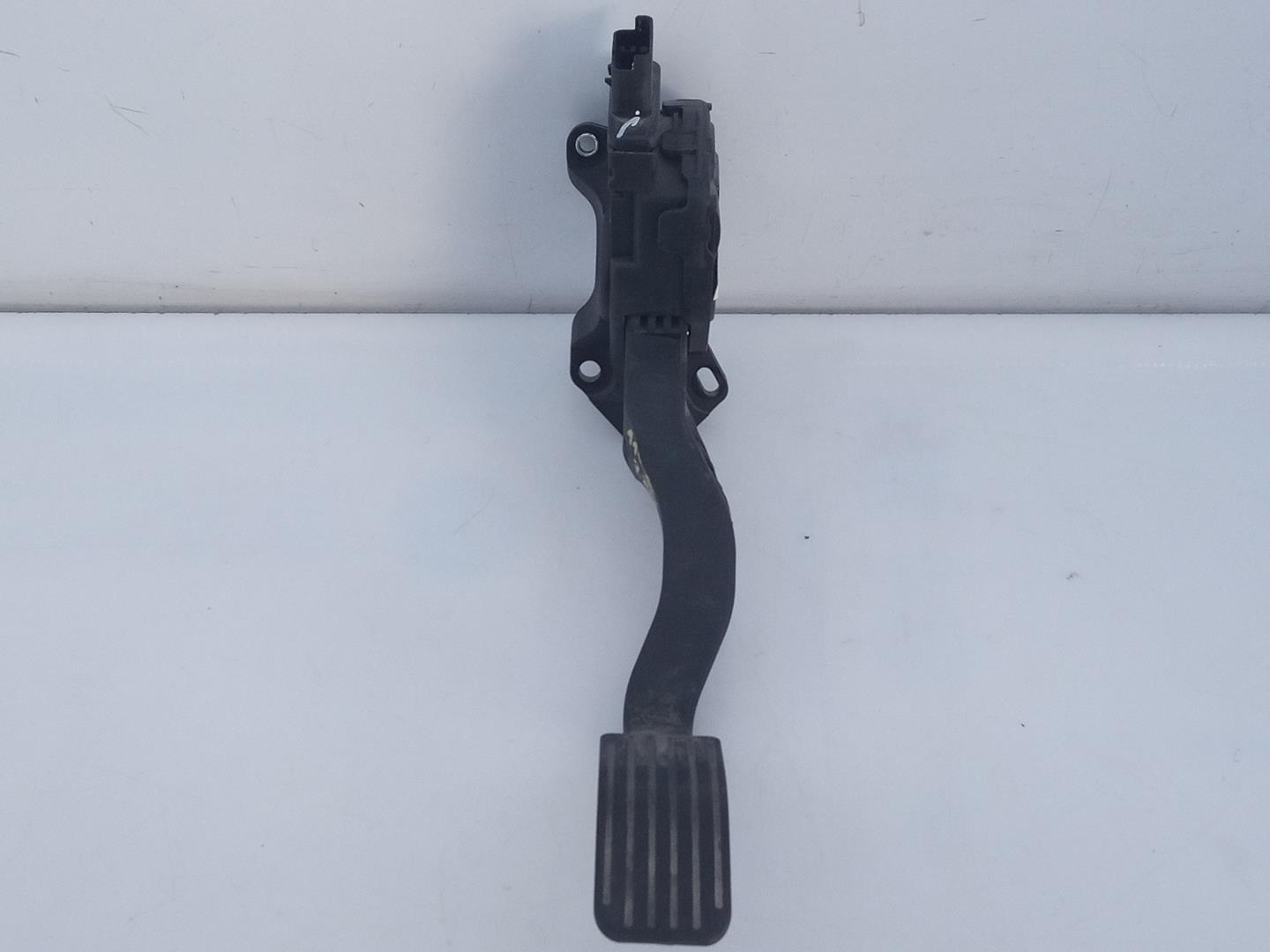 PEUGEOT 2008 1 generation (2013-2020) Throttle Pedal 9671433780, 6PV00994941, E3-B2-25-1 26268851