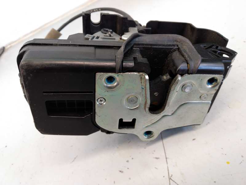 OPEL Antara 1 generation (2006-2015) Front Left Door Lock E2-B6-18-2 18545724