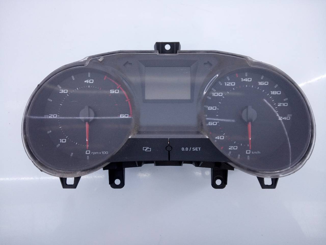 SEAT Cordoba 2 generation (1999-2009) Speedometer 6J0920800L, E2-A1-38-1 18762808