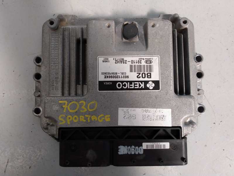 KIA Sportage 3 generation (2010-2015) Engine Control Unit ECU GGSLBE56FS03600,E3-A3-49-1,391102BAH2 18540734