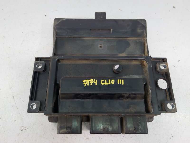 CHEVROLET Clio 3 generation (2005-2012) Engine Control Unit ECU 8200399038,8200619409,E2-A1-38-8 18555152