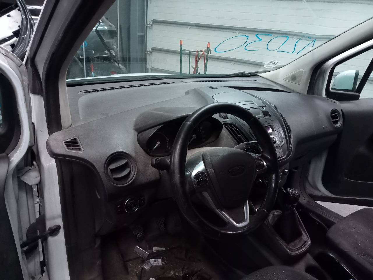 FORD Transit Замок передней левой двери 921755105, E2-B3-45-1 23302140