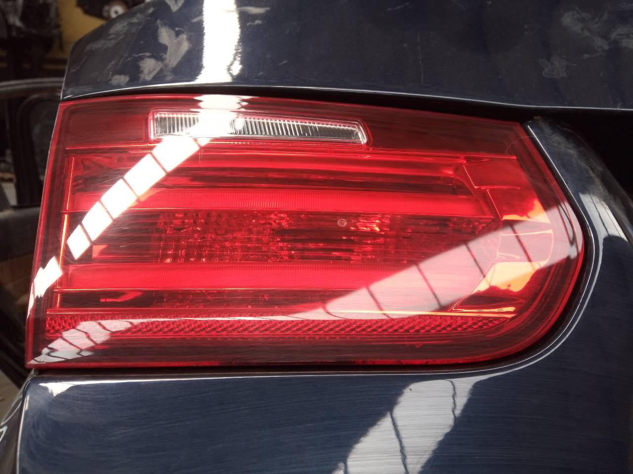 BMW 3 Series F30/F31 (2011-2020) Left Side Tailgate Taillight 24453537