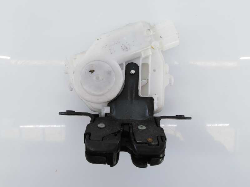 TOYOTA Auris 1 generation (2006-2012) Tailgate Boot Lock E2-B4-3-2 24483813