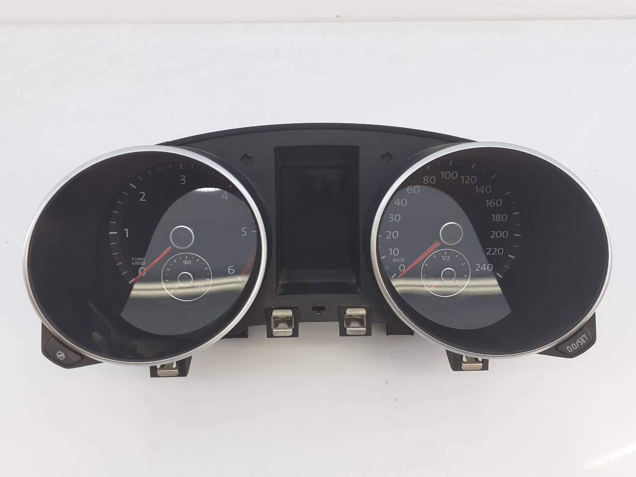 VOLKSWAGEN Golf 6 generation (2008-2015) Speedometer 5K0920870G, E2-A1-18-8 18729288